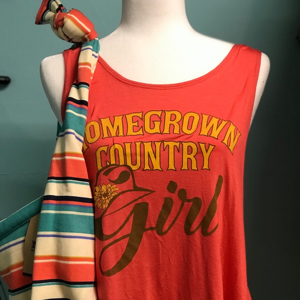 Tank top - Picture 2 of 3